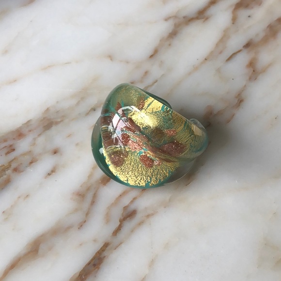 Jewelry - Like new- Murano glass ring